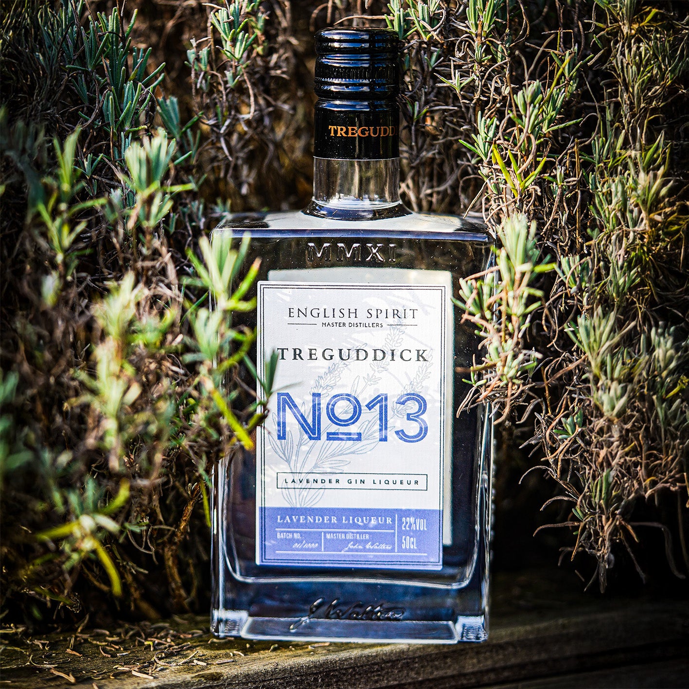 Limited-edition UK lavender gin liqueur. Fresh lavender, rosemary, mint and honeyed gin.